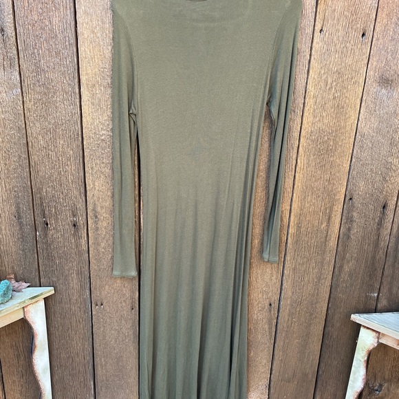 NWT One The Land Witchy Vibes Olive Green Long-Sleeve Button Down Medium! - Picture 3 of 9